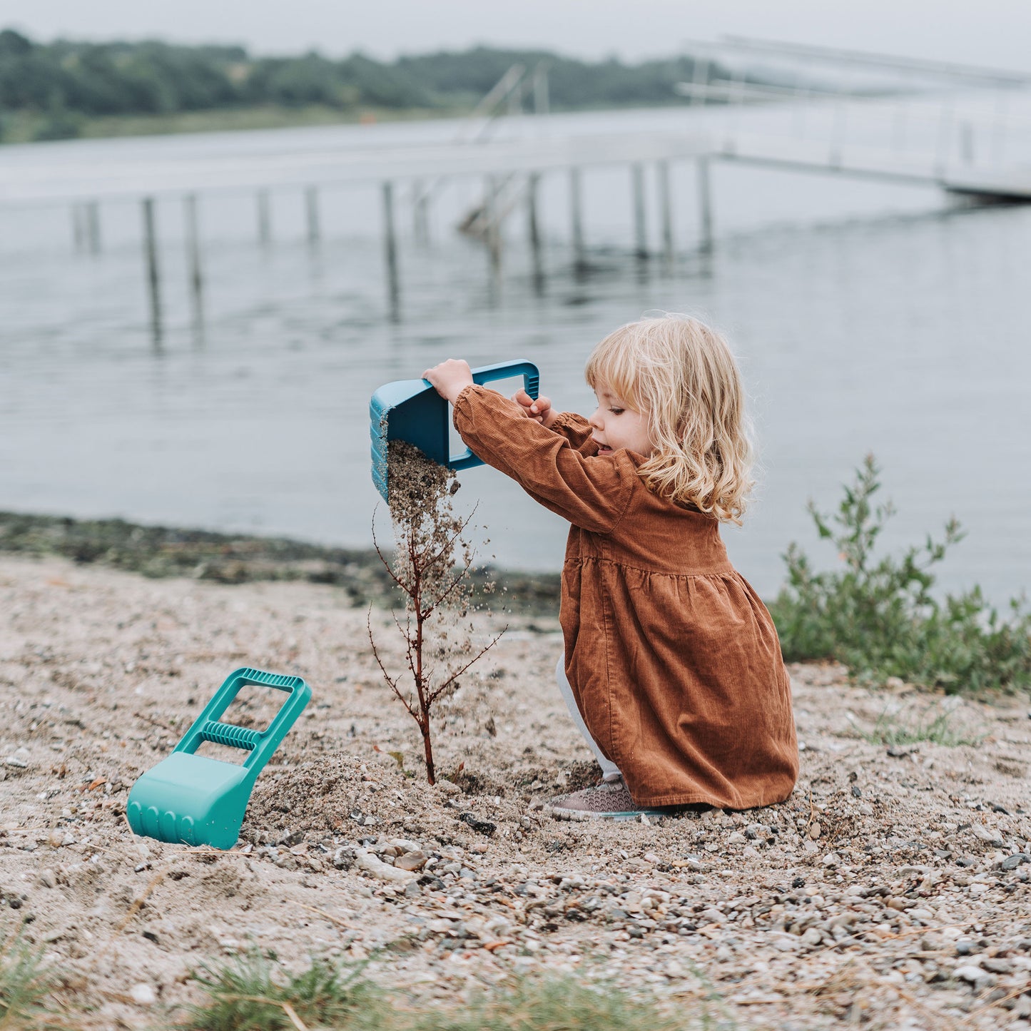 'Blue Marine' Hand Sand Digger