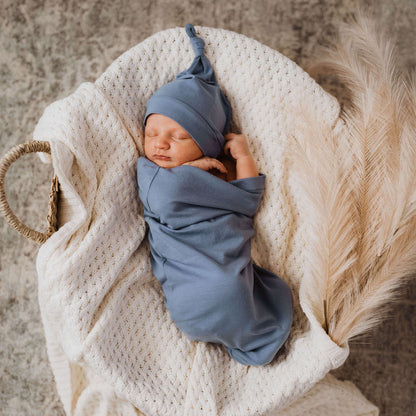 Set Snuggle Swaddle &amp; Beanie